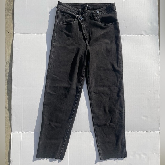 Risen Jeans Denim - Risen Los Angeles Criss Cross Waist Cropped Jeans Size 9/29